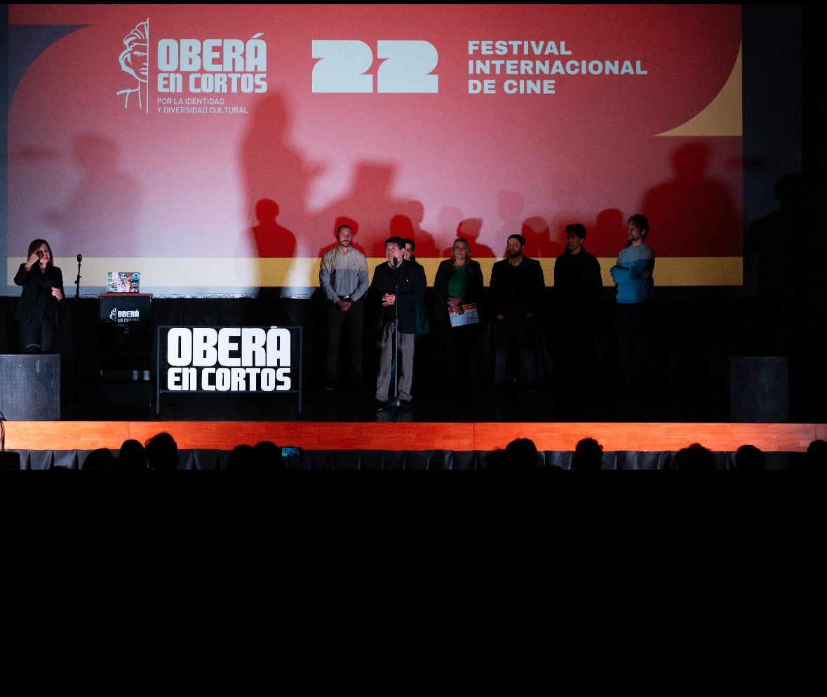 El Festival de Cine de Oberá cerró su 22º edición con la Alfombra Colorada de la Diversidad y la consagración de El príncipe de Nanawa